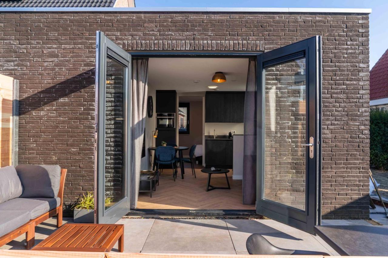 Strand, Zee & Meer Vrouwenpolder Exterior photo